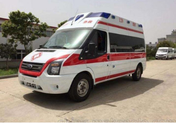 平泉市救护车租赁